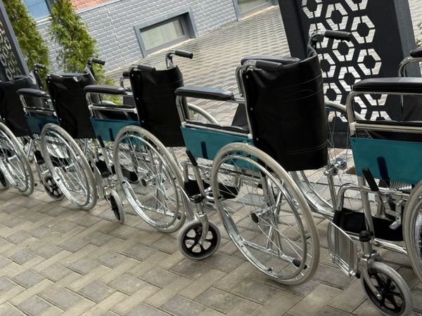 Муктаж үй-бүлөлөргө жана майыптыгы бар жарандарга колдоо көрсөтүлдү