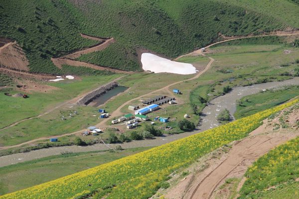 Чаарат алтын кени боюнча "Silvercorp Metals" компаниясы менен 162 млн долларлык келишимге кол коюлду