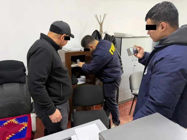 Ош шаарынын башкы архитектурасынын кызматкерлери кармалды