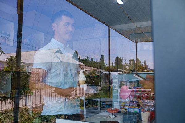 Чындыкка айланган “Мираж”: үйүн сагынганы мигрант Замирбек Токторовду кантип ийгиликтүү ишкерге айландырды?