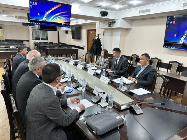 Транспорт тармагын модернизациялоо жана электромобилдүүлүк талкууланды