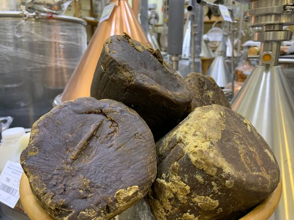 ЕЭК Кеңеши Кыргызстанга кант чийки затын импорттоого тарифтик жеңилдик берди