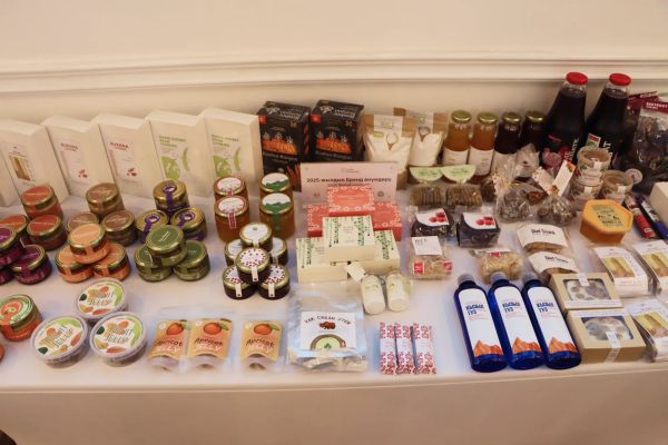 "Бир айыл — бир продукт" долбооруна катышкан улуттук бренддер сынагы өттү