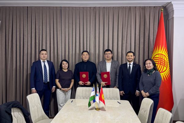 Кыргызстан, Өзбекстан компанияларынын ортосунда 500 миң долларлык келишим түзүлдү