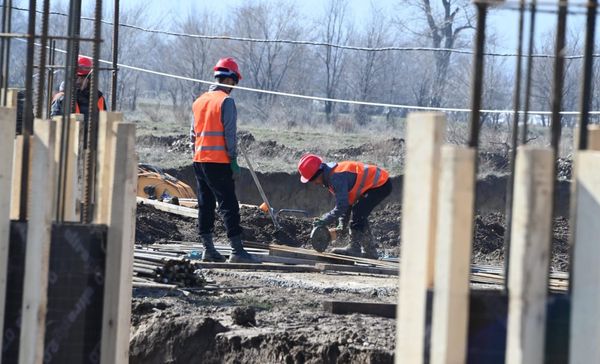 Сокулукта 750 орундуу жаңы мектептин корпусу курулуп жатат