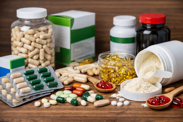 Салык кызматы 31 млн сомдук БАДдарды мыйзамсыз алып кирүүнү токтотту