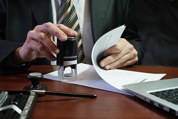 Нотариалдык системаны пайдалануу үчүн акы төлөнө баштайт