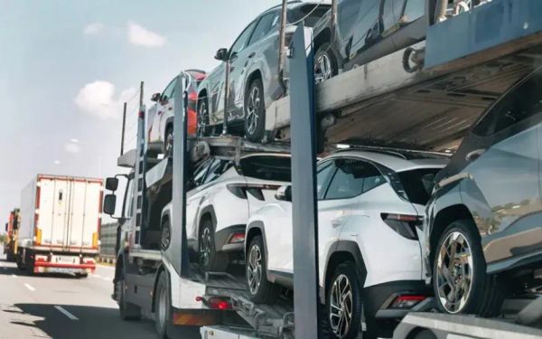 Кыргызстан февралда Россияга 46,8 миң автоунаа экспорттоду