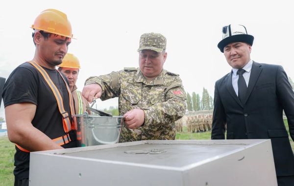 Ош шаарында 150 орундуу аскер госпиталынын курулушу башталды