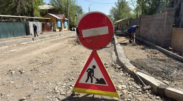 Бишкектеги Широкая көчөсү толук реконструкциядан өтүп жатат