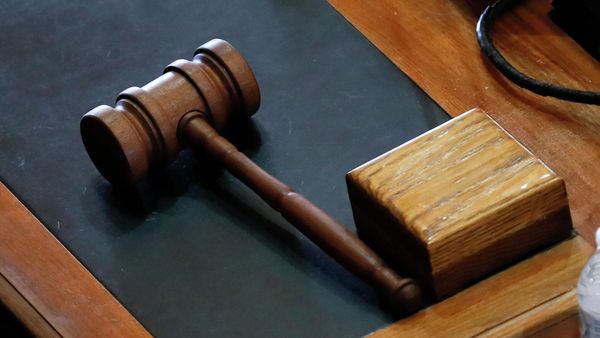 Ош шаарында 735 миң сом алимент өндүрүлдү