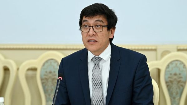 Эдил Байсалов кызматтан кетерин билдирди