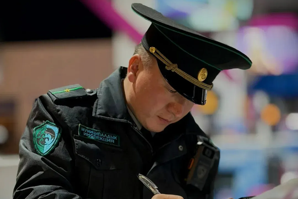 Бишкектеги "Нур-Суфра" кафесинин кызматкерлерине 17 миң сом айып пул салынды