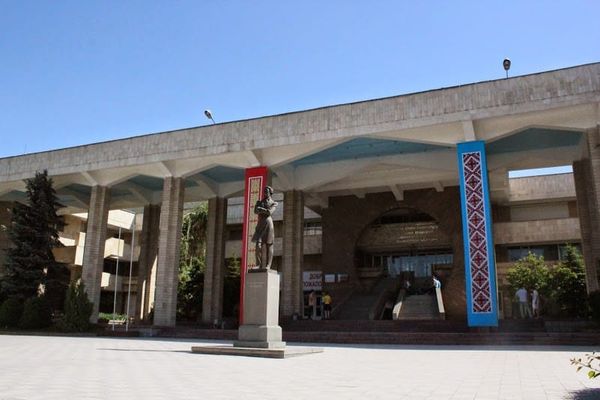 Бишкекте КРСУ кампусун куруу макулдашуусу ратификацияланды