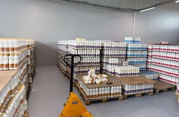 Кара-Сууда “Ала-Тоо-Амир” ишканасы курут, чалап жана шербеттин түрлөрүн өндүрүүдө