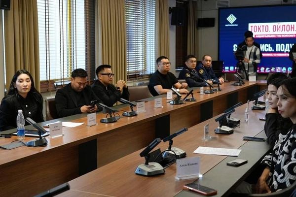 Улуттук банк менен ИИМ алдамчылыкка каршы күрөшүү боюнча жолугушуу өткөрдү