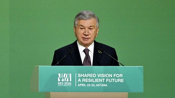 Шавкат Мирзиёев Борбор Азиянын жеңилдетилген бажы режимдерин киргизүүнү сунуштады