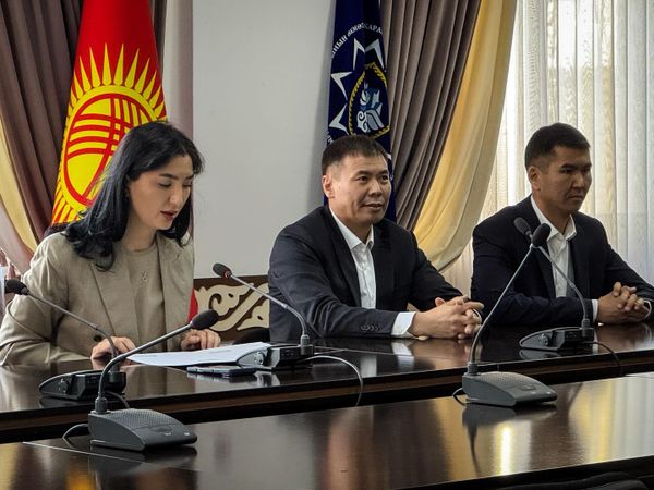 Монополияга каршы жөнгө салуу кызматынын жаңы жетекчилери жамаатка тааныштырылды