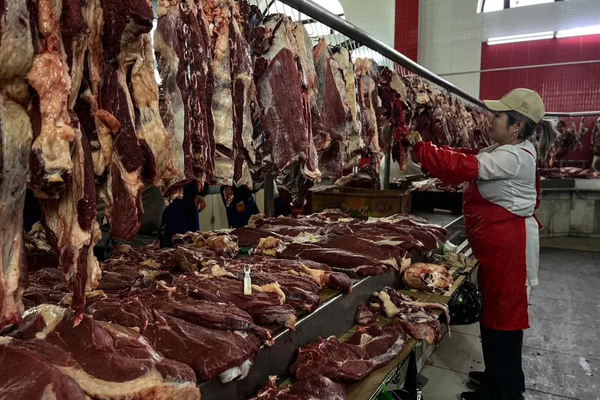 Бишкекте эттин баасына карата рейд өткөрүлдү