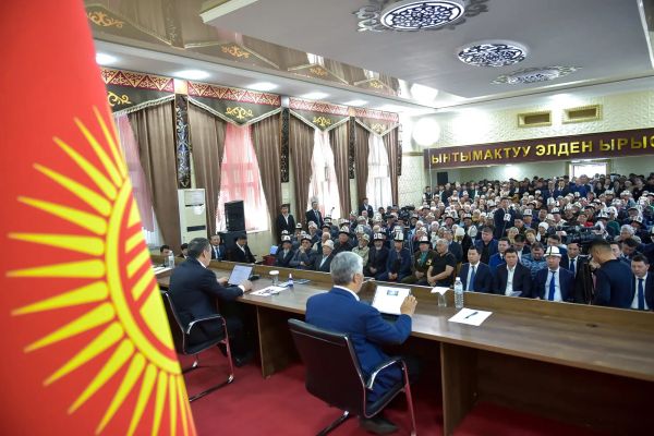 Кара-Кулжа фермерлери колдоого алынып, айылдар таза суу менен камсыз болот – С.Жапаров