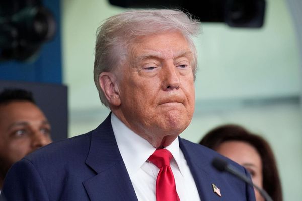 Флорида штаты Д.Трамптын  10 млрд долларлык доосун четке какты