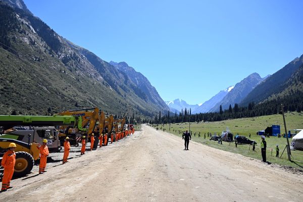 Барскоон – Бедел жолун куруу боюнча мамлекеттик дирекция түзүлдү