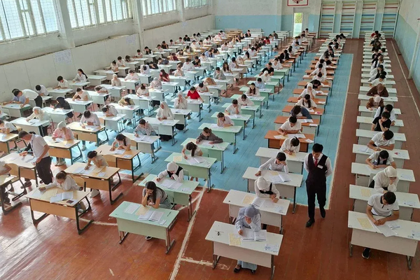 Республикалык тестирлөөгө дээрлик 57 миң абитуриент катталды