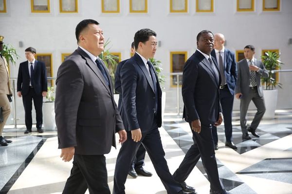 Тоголез Республикасынын Министрлер Кеңешинин Төрагасы КРнын Улуттук банкында болду