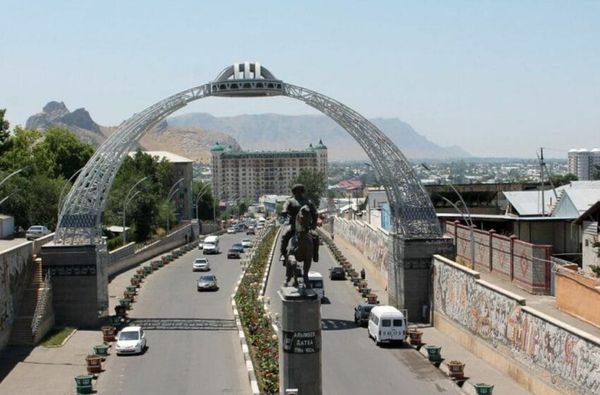 Ош шаарындагы бир катар акча алмашуу бюролорунун лицензиясы убактылуу токтотулду