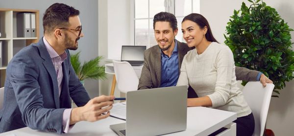 Кыргызстандагы камсыздандыруу брокерлери жана актуарийлер акы төлөнүүчү мамлекеттик реестрге киргизилет