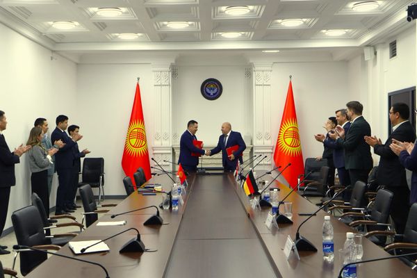 Кыргызстан менен Швейцария инвестициялык фонд түзүүнү пландоодо
