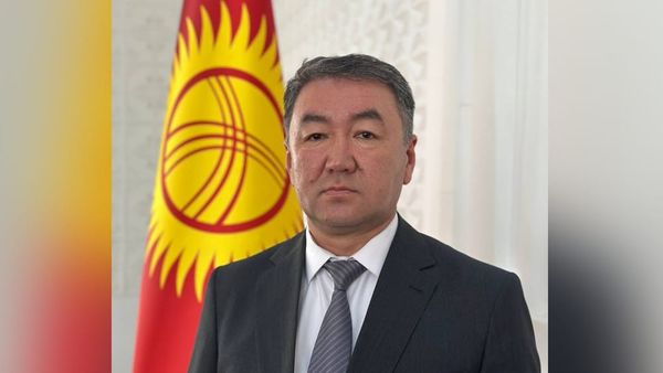 Жумгал районунун акими болуп Жаныбек Исаков дайындалды