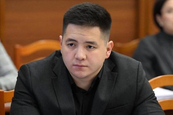Темирлан Айтиевдин депутаттык ыйгарым укуктары токтотулду