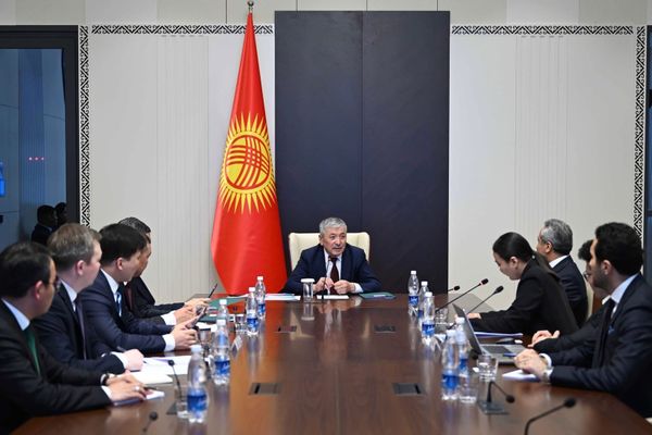 Түркиялык ишкерлер Кыргызстанга күн электр станцияларын курууга кызыкдар болууда