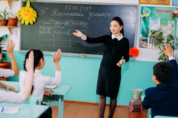 Кийинки жылы айрым сабактар кыргыз тилинде болот