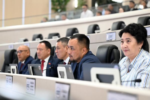Эмгек акыны индексациялоого багытталган мыйзам долбоору кабыл алынды