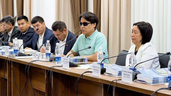 Дастан Бекешев: Жаштар ашыкча насыя алып жатышат