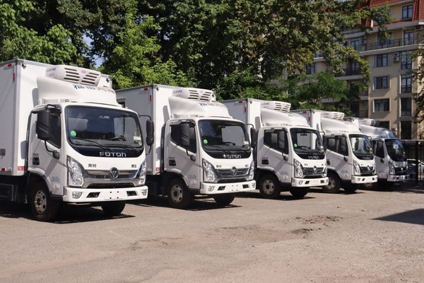Саламаттыкты сактоо кызматкерлерине унаалар тапшырылды
