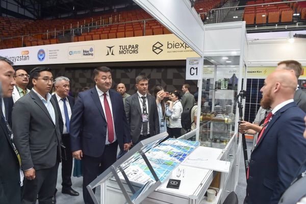 Энергетика тармагындагы технологиялардын көргөзмөсү өтүүдө