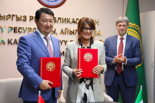 Кыргызстан менен Италия агроөнөр жайды өнүктүрүү боюнча кызматташат