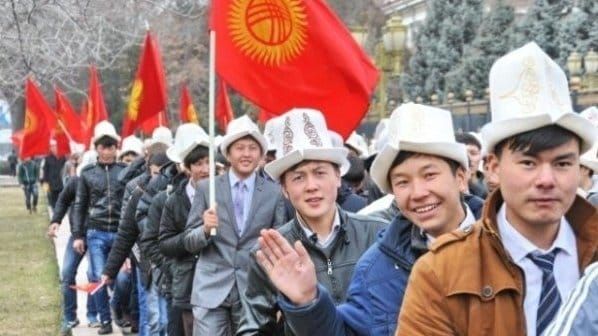 Кыргызстанда калктын саны 7,4 миллионго жетти