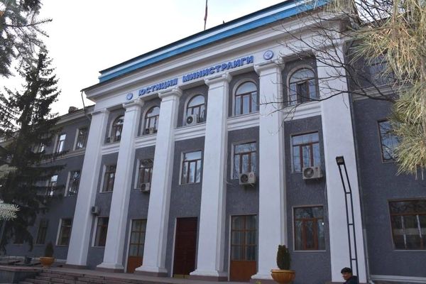 Адвокаттар боюнча арыз-даттанууларды кароодо кемчиликтер табылды