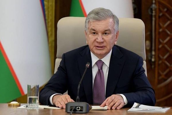 Шавкат Мирзиёев: Товар жүгүртүүдө 2 млрд долларлык көрсөткүч акыркы чек эмес