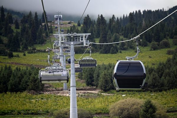 Жыргалаңдагы эки асма жол ишке киргизилди