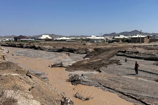 Баткенде сел жүрүп, лагердеги 30 окуучу куткарылды