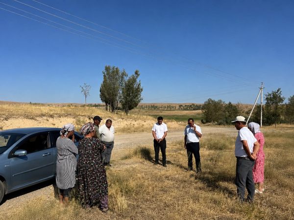 Ала-Букада аким 8 айылдын тургундары менен жолугуп, көйгөйлөрүн укту