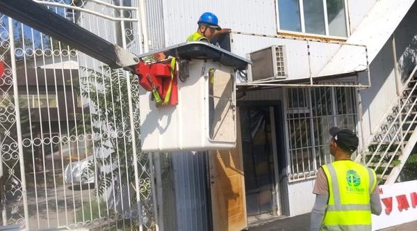 Бишкекте дизайн-кодго туура келбеген жарнамалар алынды