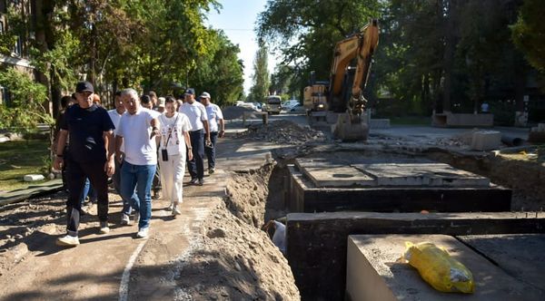 Бишкек мэри жол куруу иштеринин темпин күчөтүүнү тапшырды