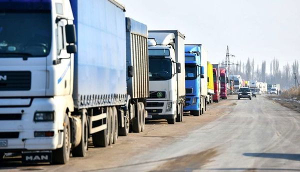 Документсиз товар ташыгандарга 350 миң сомго чейин айып салынат