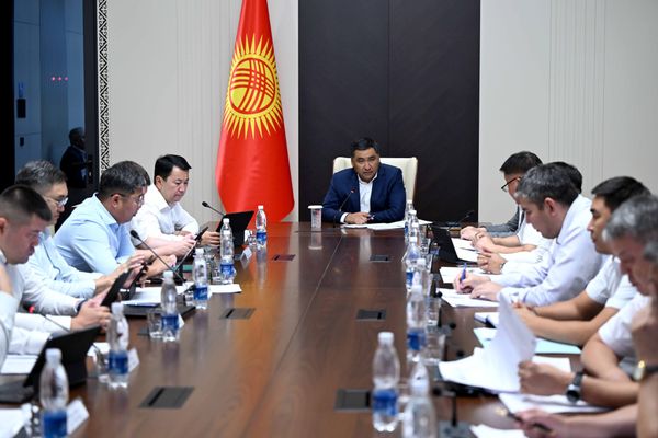 Өкмөттө күйүүчү майдын кору жана камсыздоо маселеси каралды